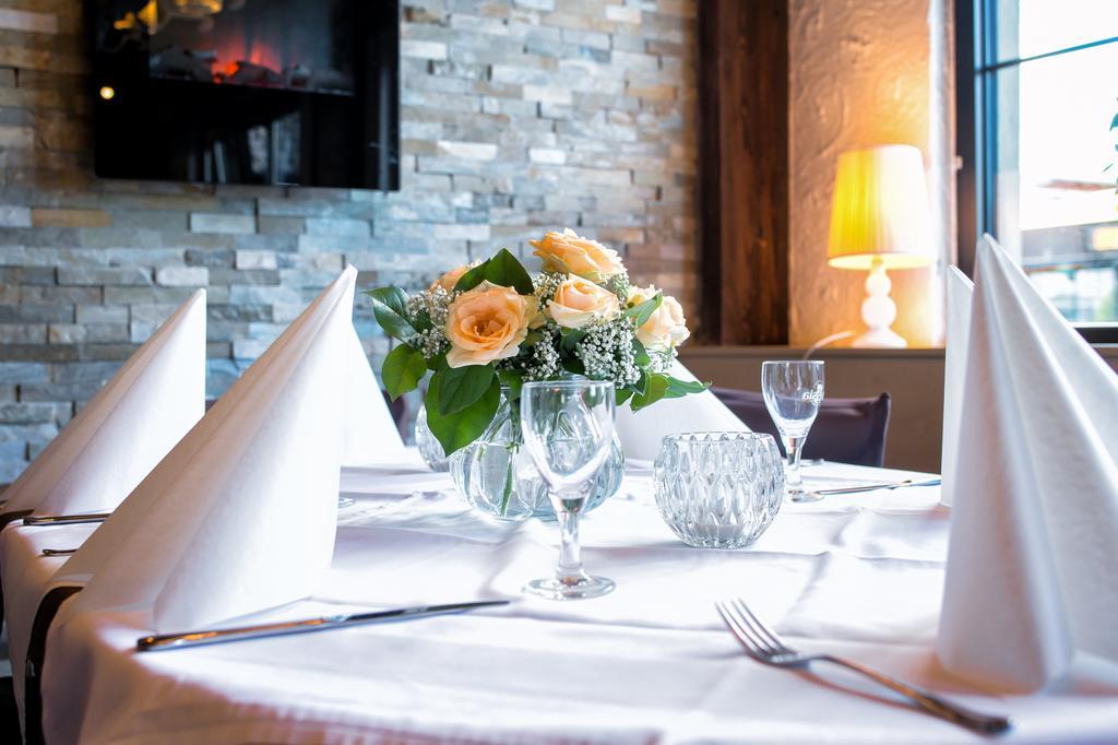 Hotel-Restaurant Schwyzerhuesli Viernheim Dış mekan fotoğraf